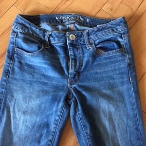 american eagle jeans!